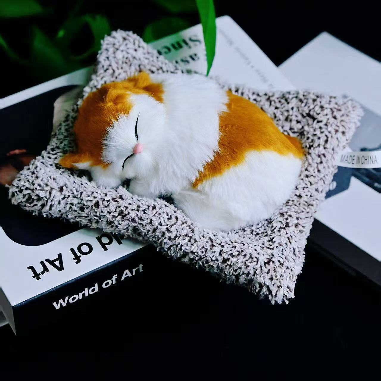 Realistic Sleeping Cat with Meow Sound – Ultra-Soft Faux Fur Kitten on Plush Cushion | Stress Relief & Calming Desktop Companion for Home & Office