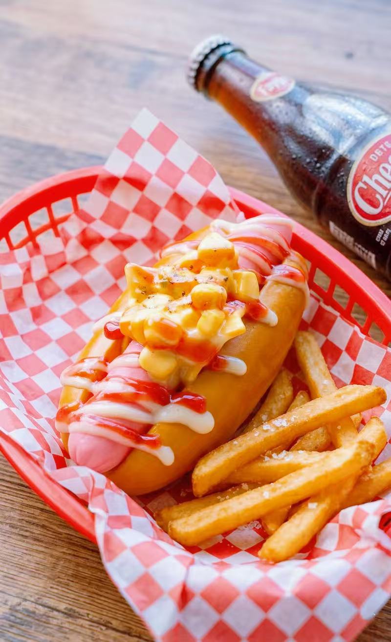 Hyper-Realistic Hot Dog Squishy Keychain | Slow Rising Scented Stress Reliever | Gourmet Food Bag Charm & Aesthetic Desk Decor
