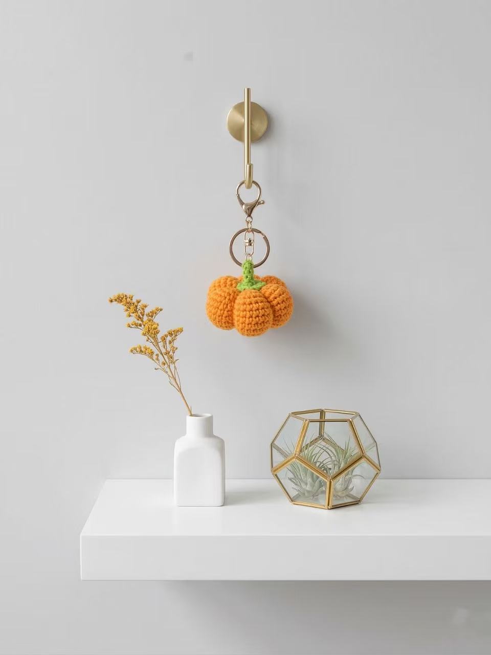 SENSE RIOT Crochet Pumpkin Keychain, Handmade Knit Bag Charm, Autumn Fall Accessory