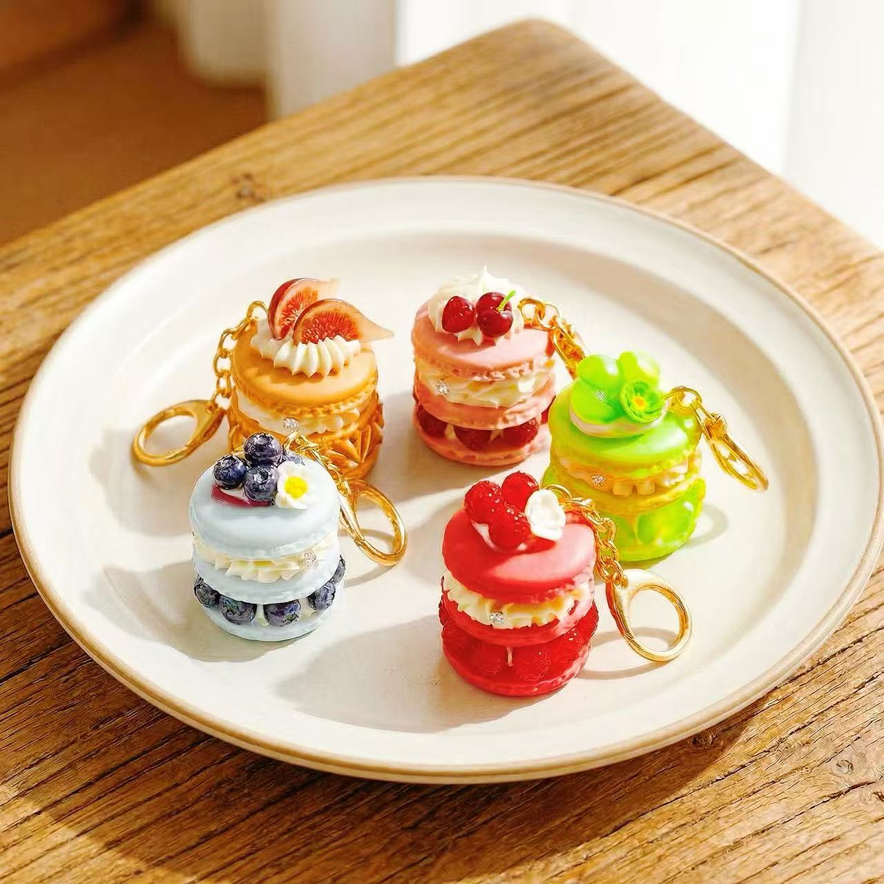 SENSE RIOT Berry Delight Macaron Keychain Set - 5-Pack Artisanal Fruit Dessert Bag Charms, Kawaii Bakery Aesthetic