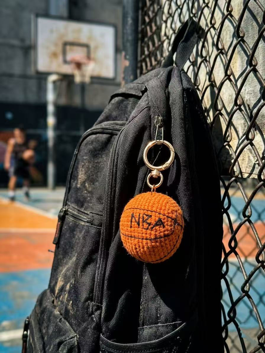 SENSE RIOT Crochet Basketball Keychain, NBA Fan Bag Charm, Sports Accessory, Backpack Clip