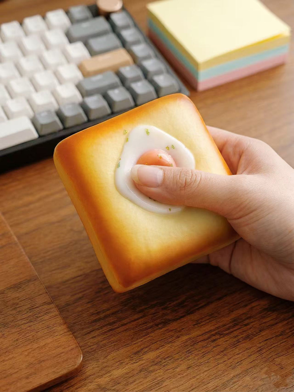 Premium "Sizzling Sunnyside" Toast Squishy – Realistic Slow-Rising Stress Relief Toy with Gold Flake Garnish