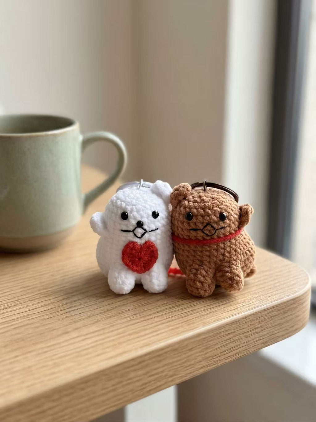 Magnetic Best Friend Crochet Plush Keychain - Cute Couple Cat & Dog Amigurumi Bag Charm - Handmade Anniversary Gift for Lovers, BFF Gift Set