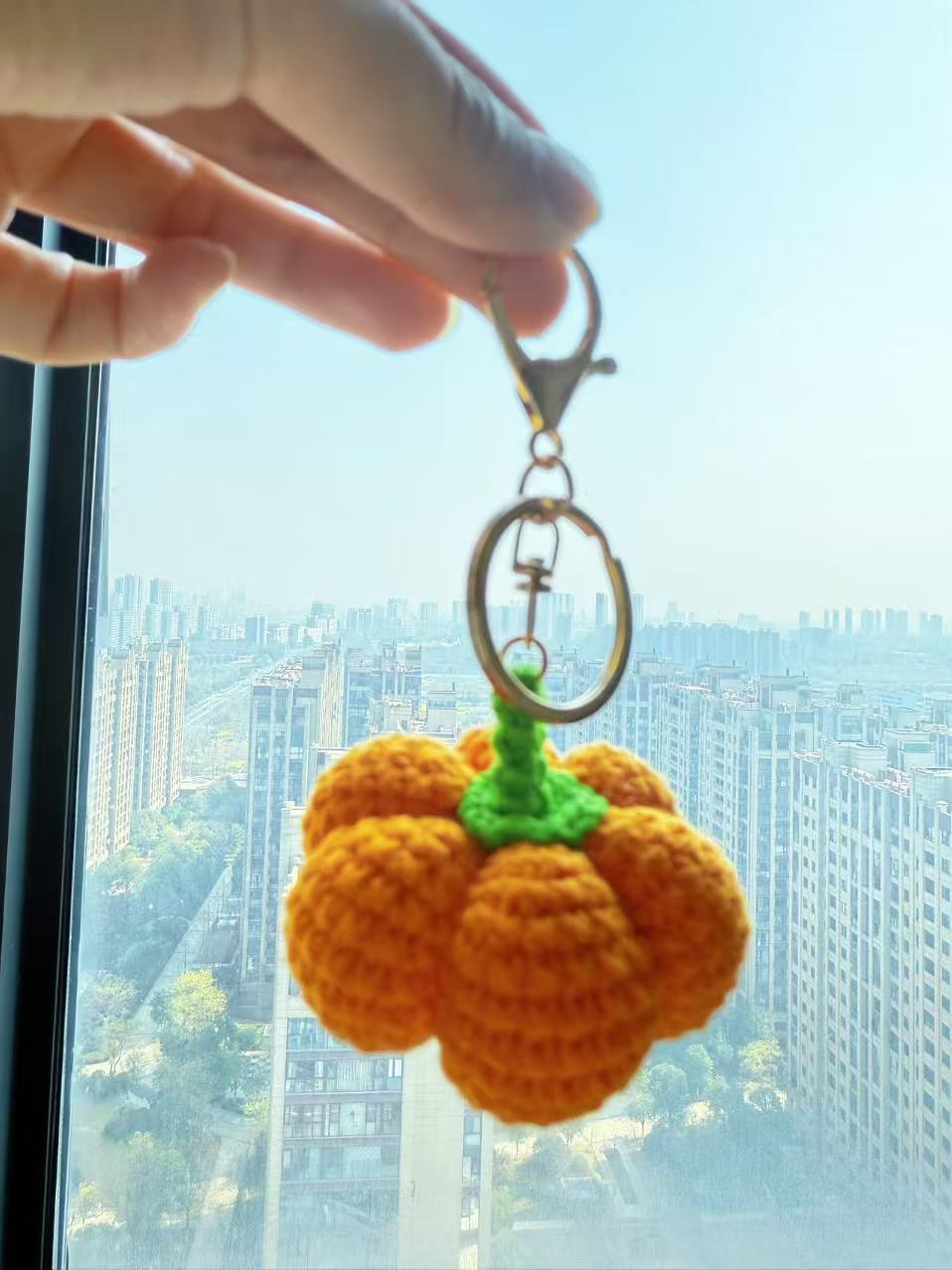 SENSE RIOT Crochet Pumpkin Keychain, Handmade Knit Bag Charm, Autumn Fall Accessory