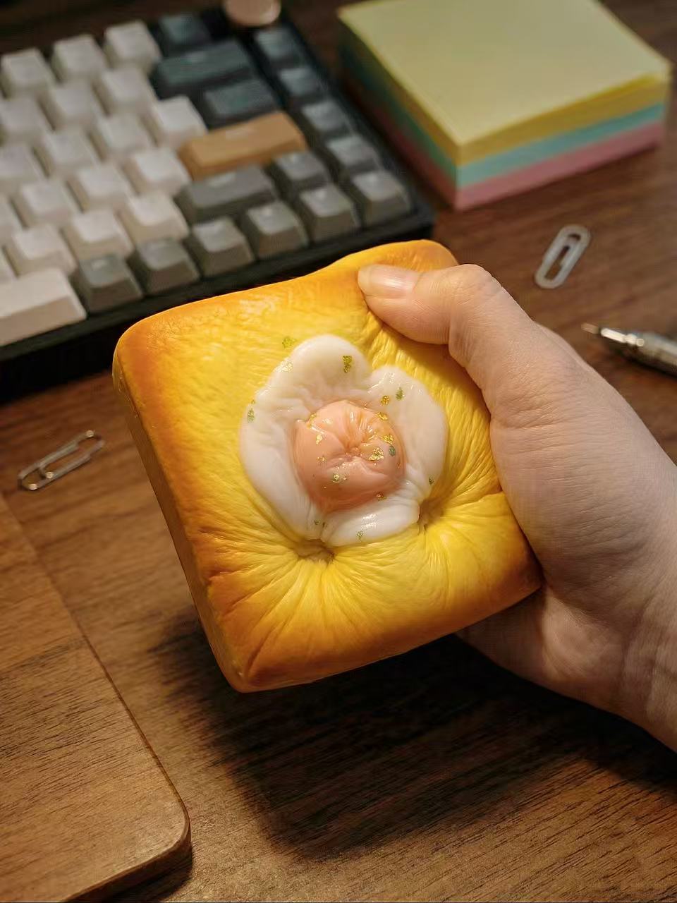 Premium "Sizzling Sunnyside" Toast Squishy – Realistic Slow-Rising Stress Relief Toy with Gold Flake Garnish