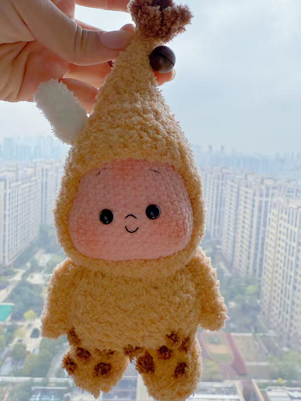 Kawaii Fluffy Crochet Bag Charm, Cute Amigurumi Doll Keychain, Handmade Plush Pendant, Backpack Accessory Gift for Her